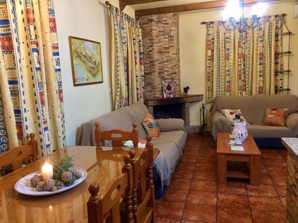 Torcales Del Lobo Apartamentos Rurales Pozo Alcón Esterno foto